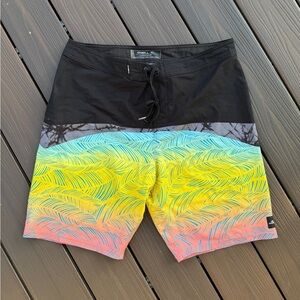 O’Neill Hyperfreak Boardshorts, Size 34